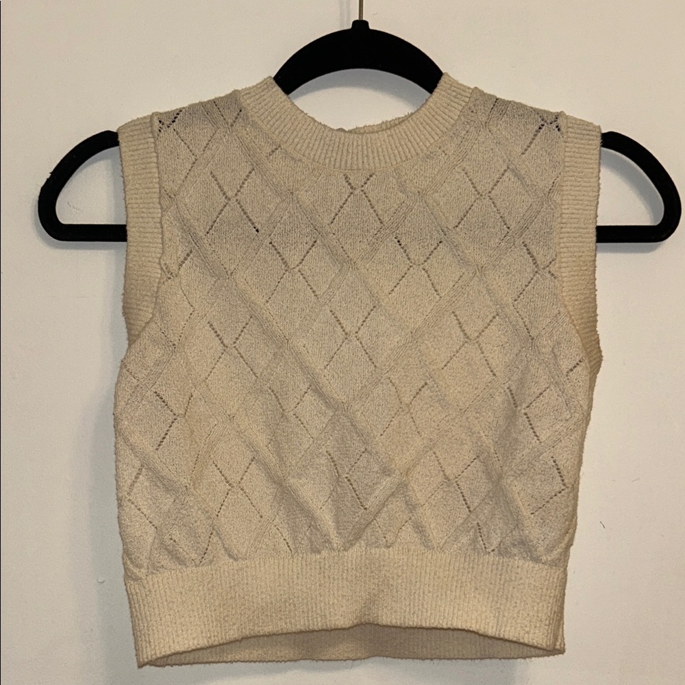 Zara Cream Sleeveless Crop Top